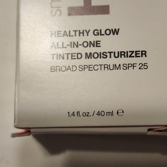 Smashbox Halo Healthy Glow All-In-One Tinted Moisturizer FAIR  SPF 25 w… - Picture 2 of 6